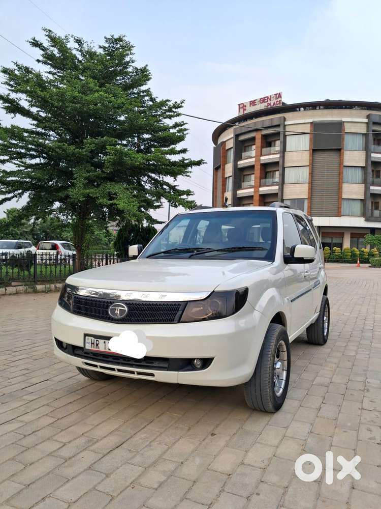Tata Safari Storme Lx, 2014, Diesel