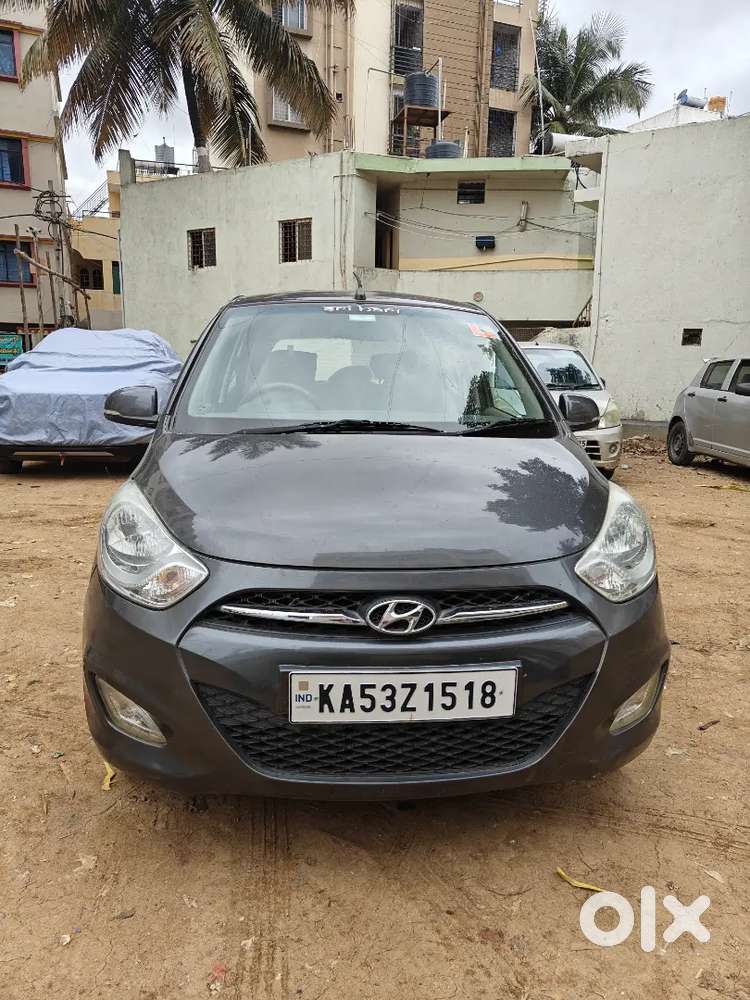 Hyundai I10 Sportz 2011