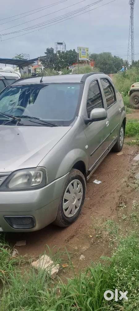 Mahindra Verito 2012 Petrol Well Maintained