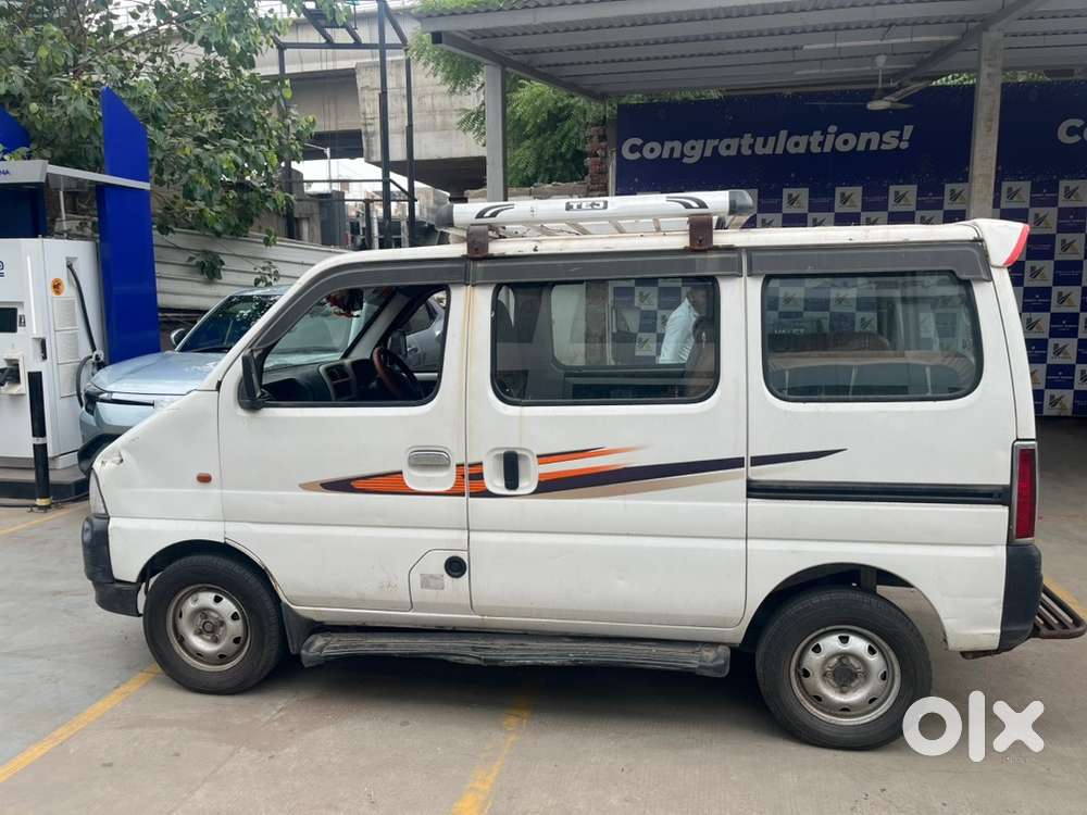 Maruti Eeco Smiles 2018