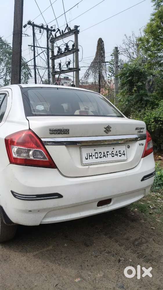 Maruti Suzuki Dzire 2017 Petrol 72000 Km Driven
