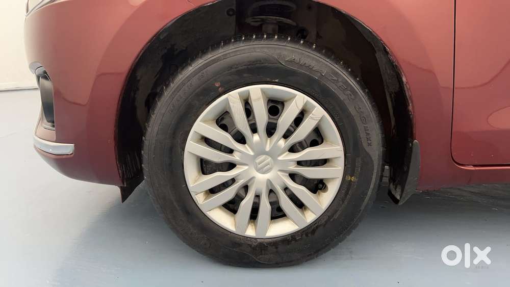 Maruti Suzuki Dzire 1.2 Vxi, 2018, Petrol