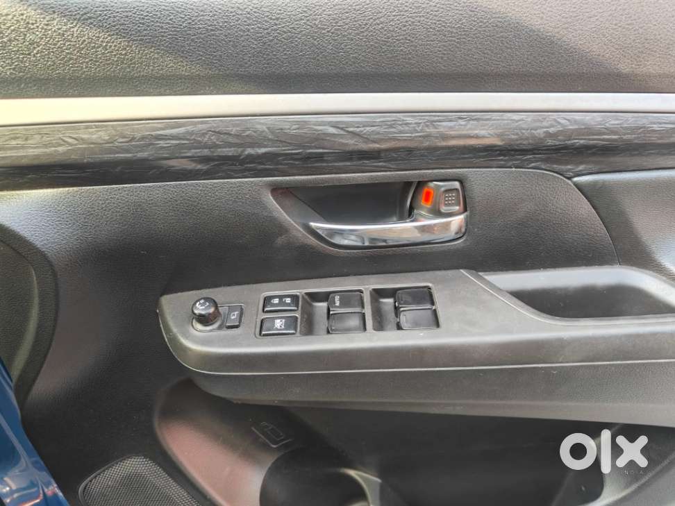 Maruti Suzuki Xl6 1.5 Zeta At, 2019, Petrol
