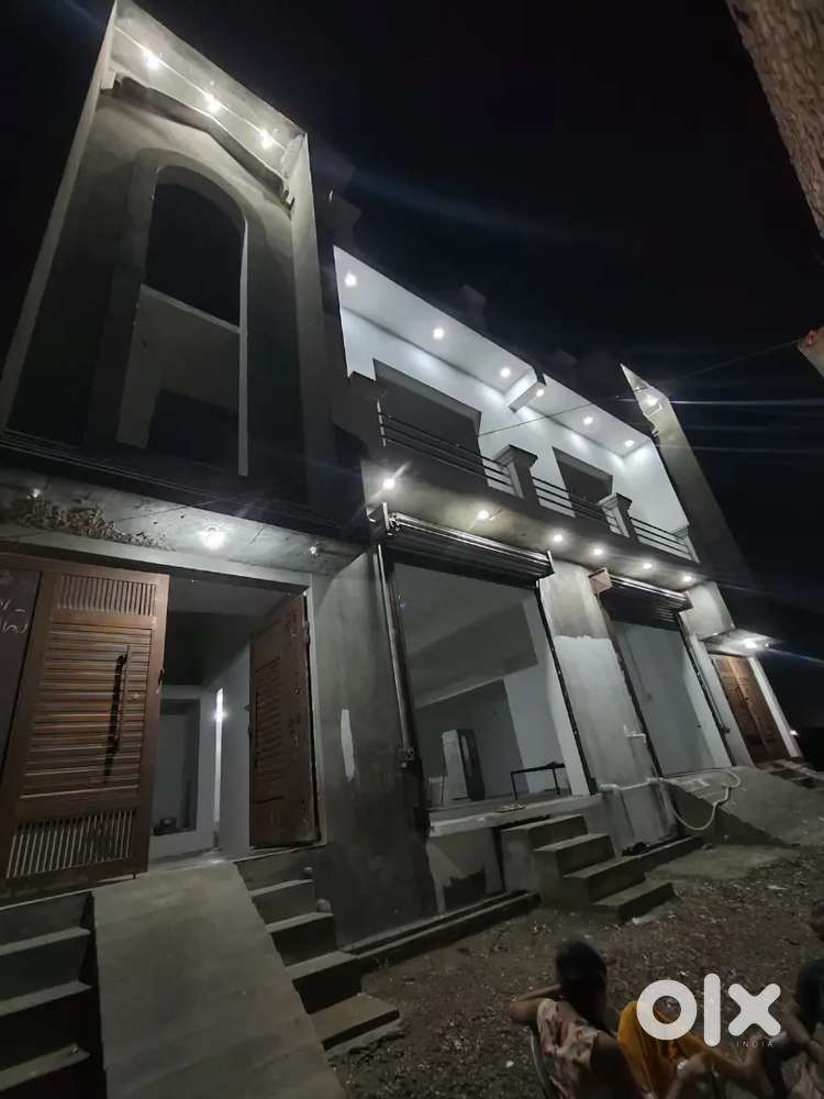200 Gaj Commercial Hall for Rent in Chandausi