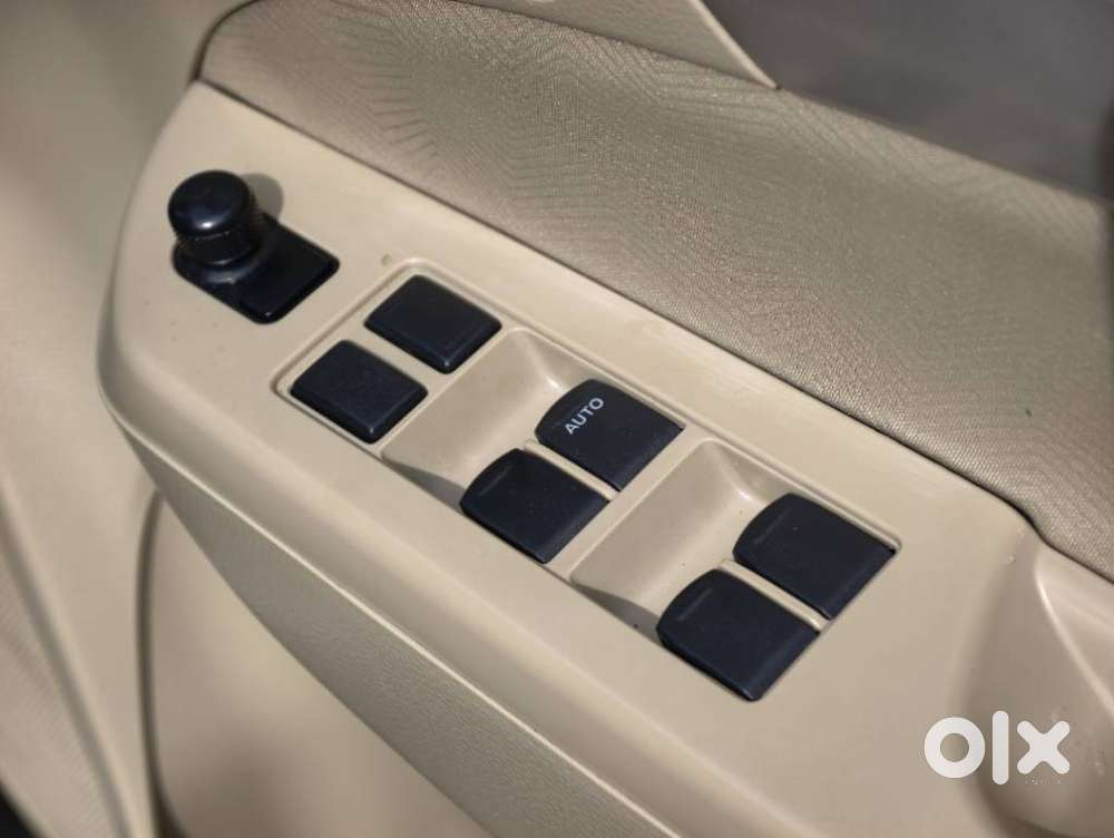 Maruti Suzuki Ertiga Vxi Abs Bs Iv, 2018, Petrol