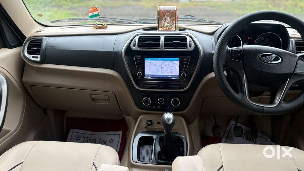 Mahindra Tuv 300 T10, 2019, Diesel