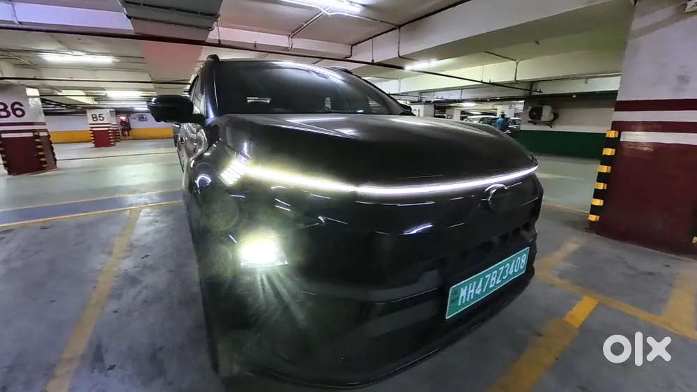 Nexon Ev 45kw Red Dark Edition, Only One Year Old.