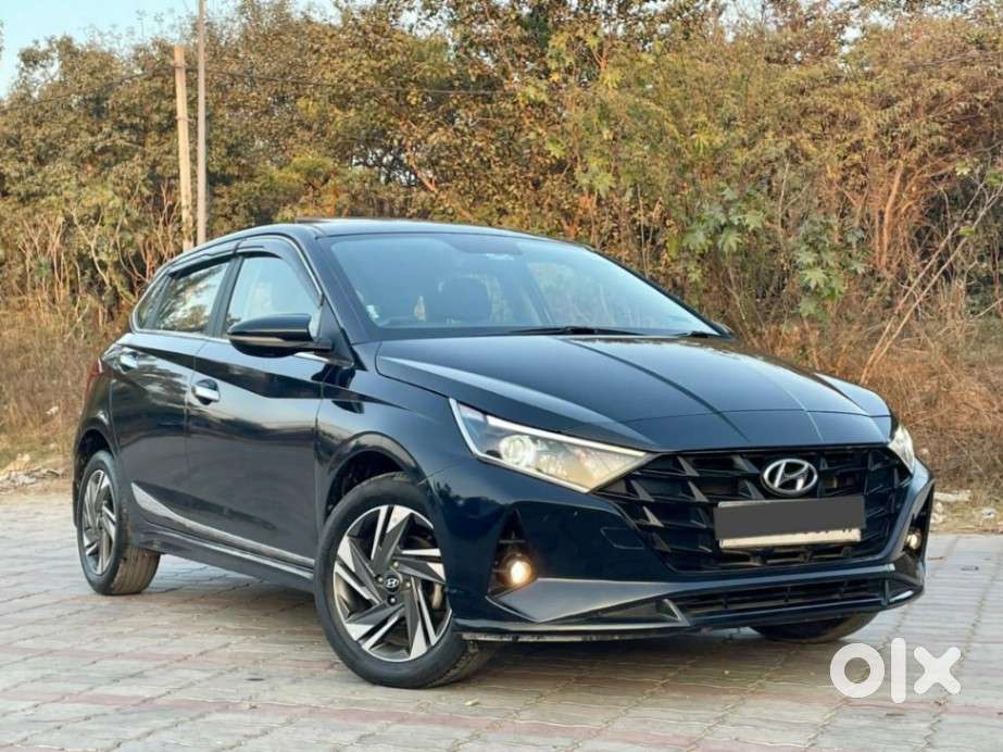 Hyundai New I20 1.2 Asta Mt Dual Tone, 2022, Petrol
