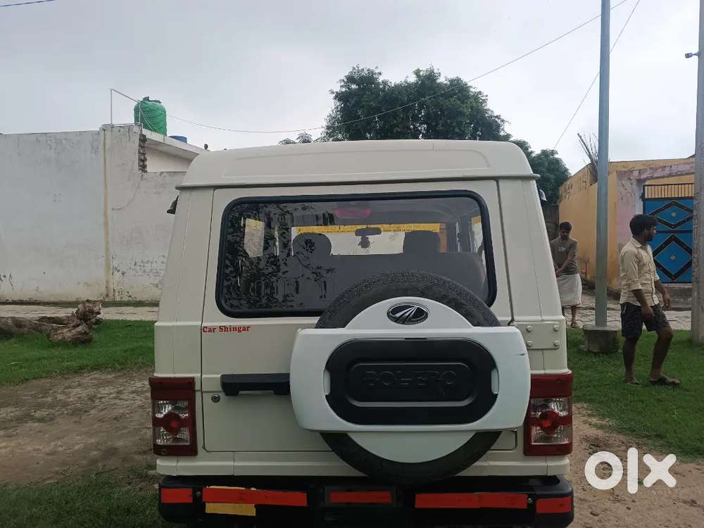 Mahindra Bolero 2.5 White 2012