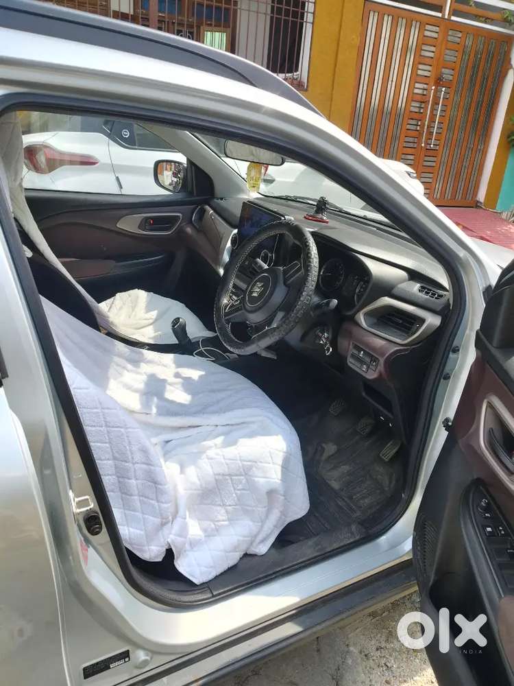 Maruti Suzuki Fronx Delta 2025