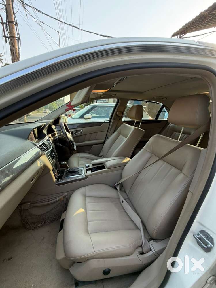 Mercedes-benz E-class 2011