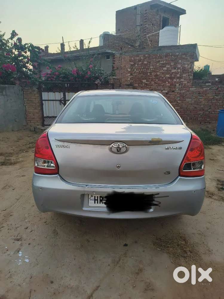 Toyota Etios 2011 Manual Petrol