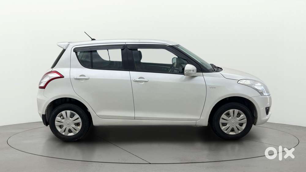 Maruti Suzuki Swift Vxi, 2014, Petrol