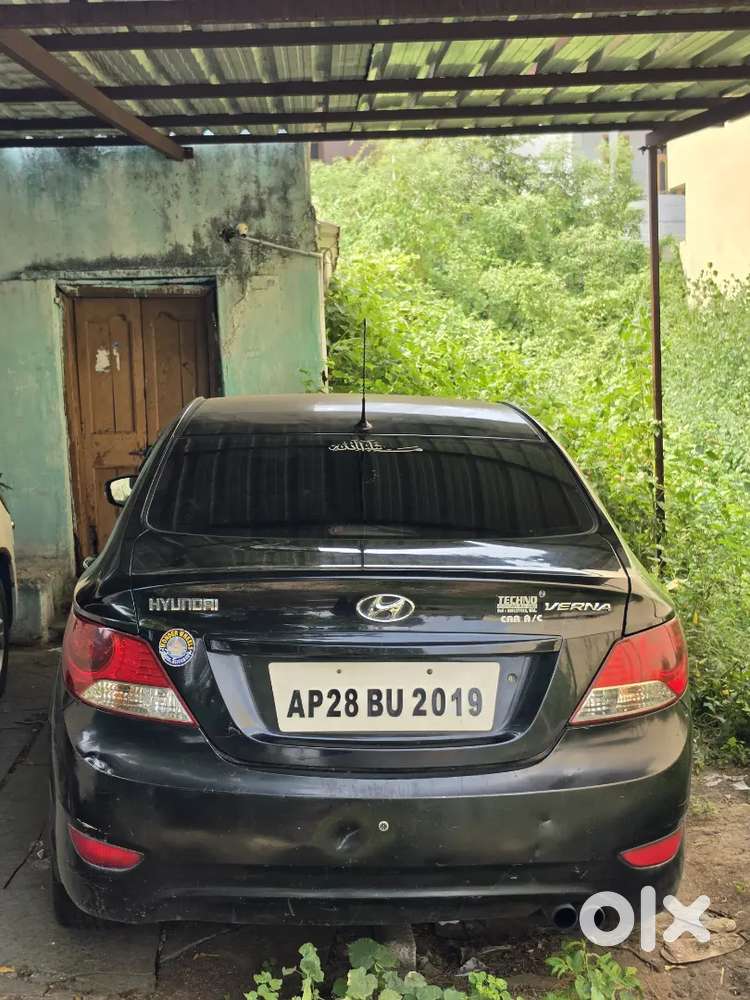 Hyundai Verna 1.6 Crdi 2012