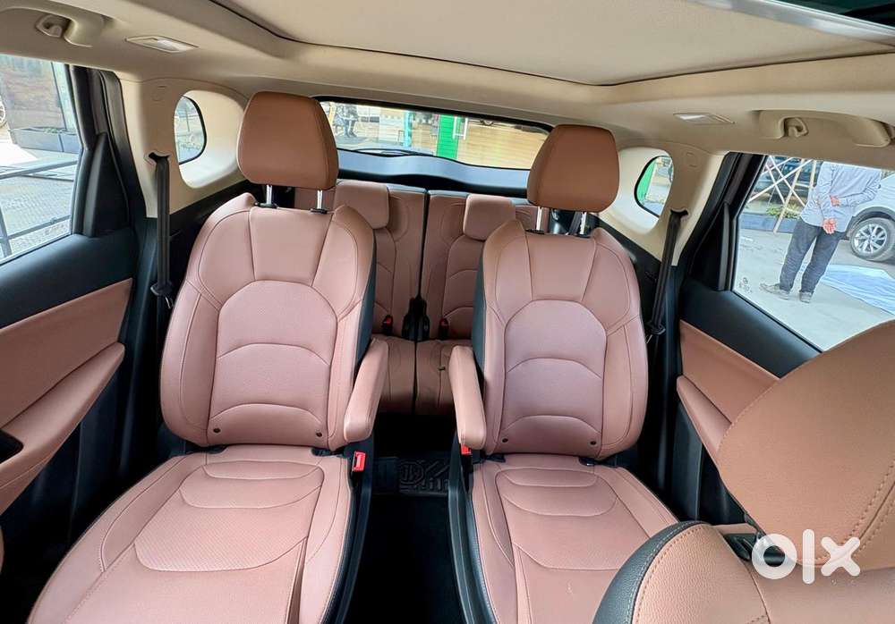 Mg Hector Plus 2.0 Sharp Diesel Turbo Dual Tone, 2025, Diesel