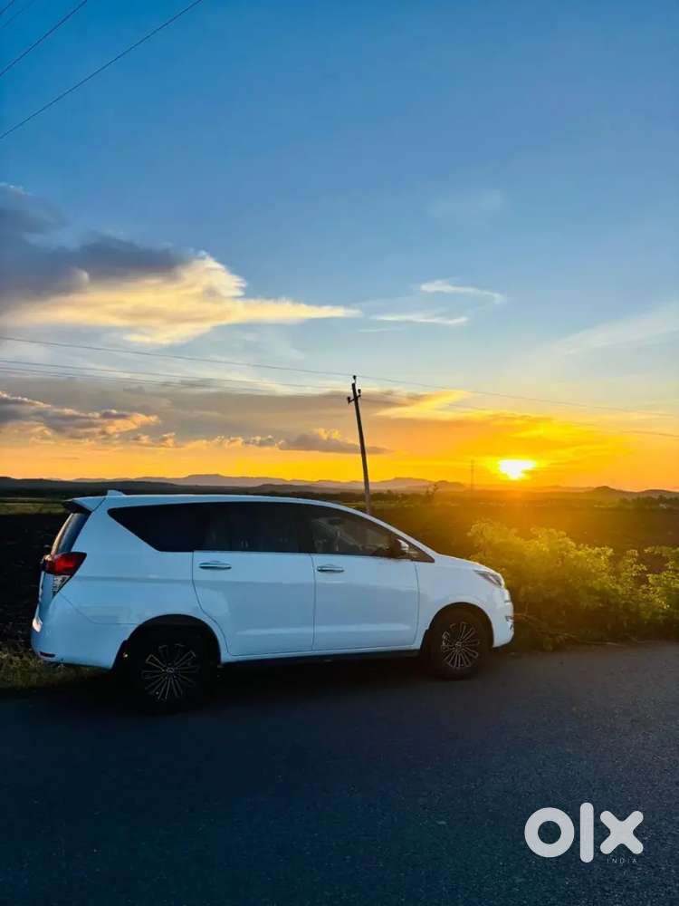 Toyota Innova Crysta 2025 Diesel Manual