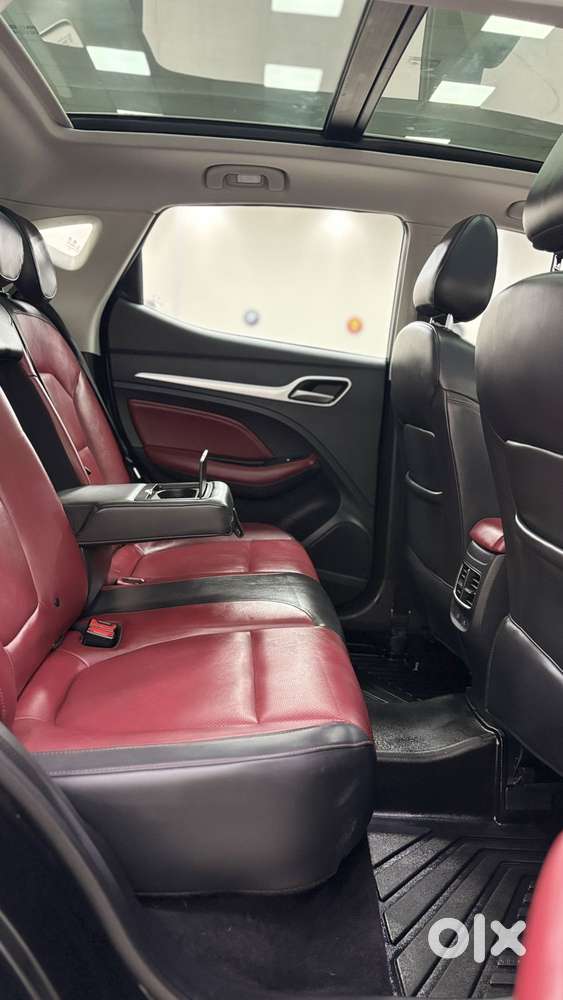 Mg Astor 1.3 Savvy Turbo At S Red, 2023, Petrol