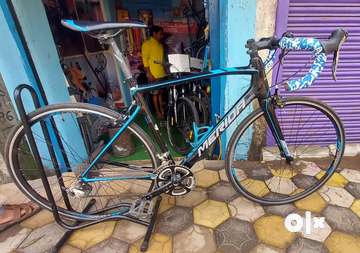 Merida carbon best sale road bike