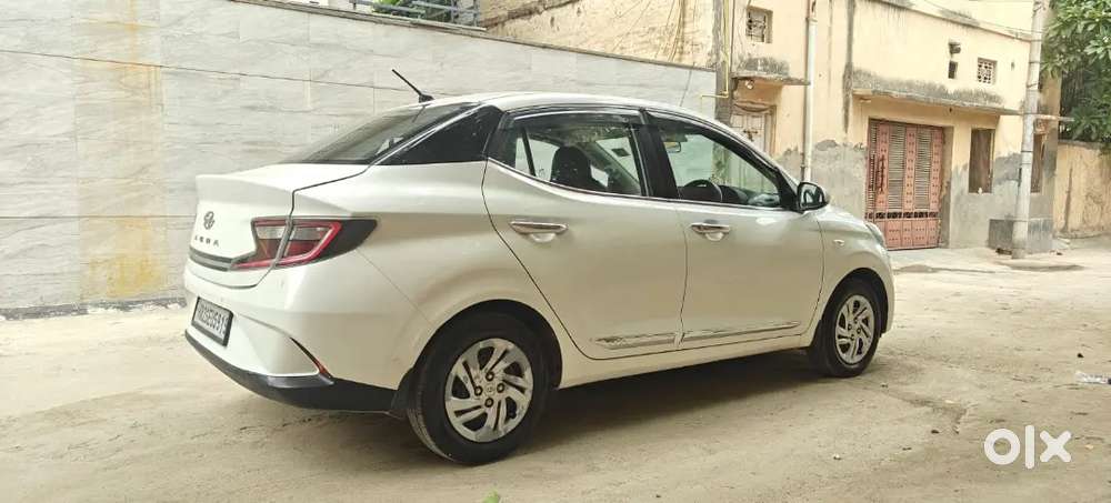 Hyundai Aura 1.2 Petrol 2022