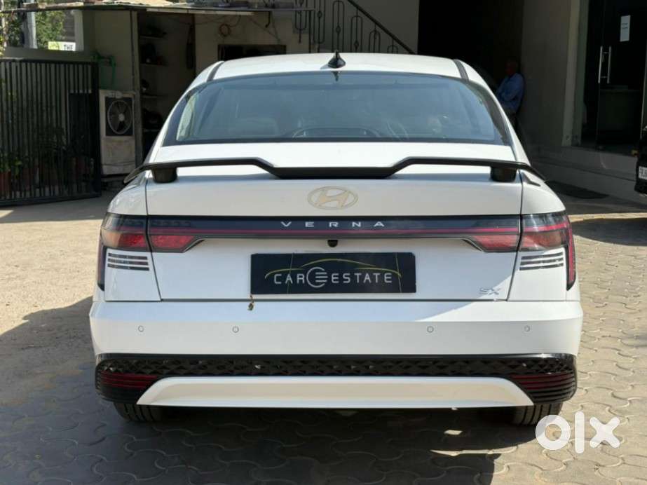 Hyundai Verna 1.5 Sx (o) Turbo Petrol Mt, 2025, Petrol