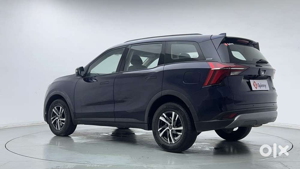 Mahindra Xuv700 2.0 Ax 5 Petrol At Str, 2023, Petrol