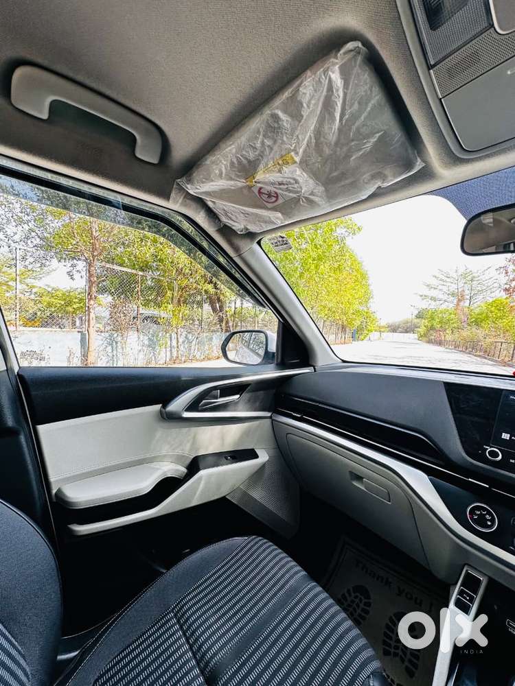 Kia Carens 1.4 Prestige 7 Str, 2023, Petrol