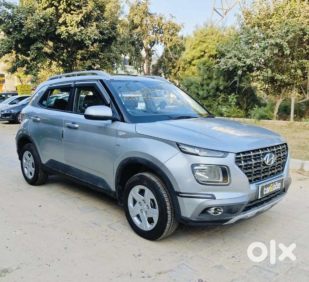 Hyundai Venue 1.2 S Plus, 2019, Petrol