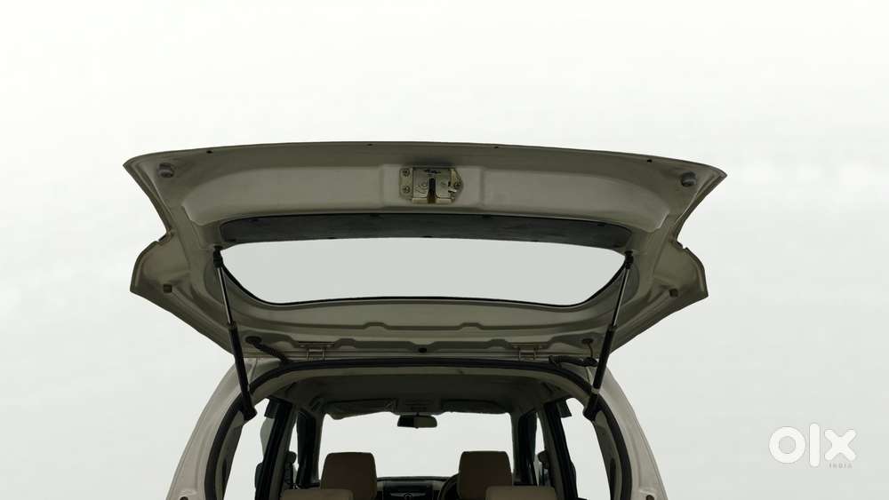 Maruti Suzuki Wagon R Vxi Amt, 2017, Petrol