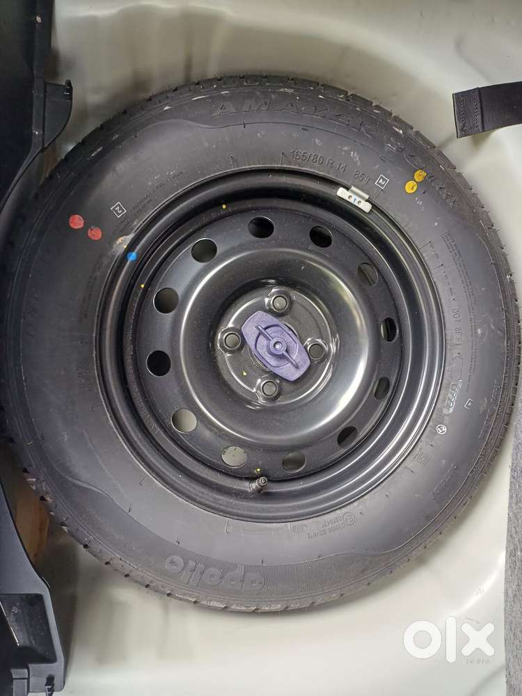 Maruti Suzuki Swift Amt Vxi, 2022, Petrol