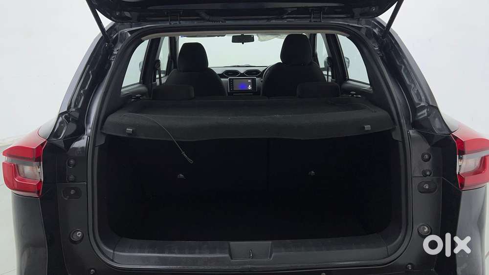 Nissan Magnite 1.0 Xv Premium Turbo Cvt, 2023, Petrol