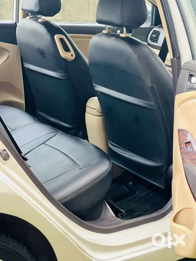 Hyundai Verna Fluidic 1.6 Vtvt Sx, 2016, Petrol