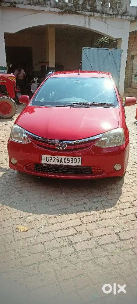 Toyota Etios Petrol 2011 100000km Driven