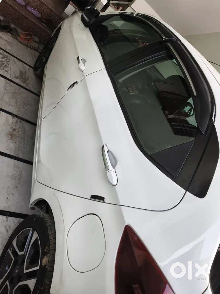Tata Tiago 1.2 2023 Petrol