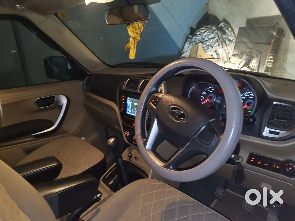 Mahindra Tuv 300 2019