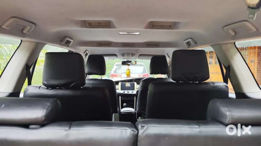 Toyota Innova Crysta 2016