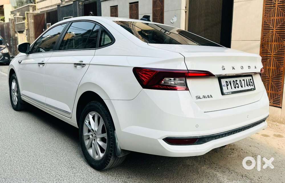 Skoda Slavia 1.0 Ambition Tsi, 2024, Petrol