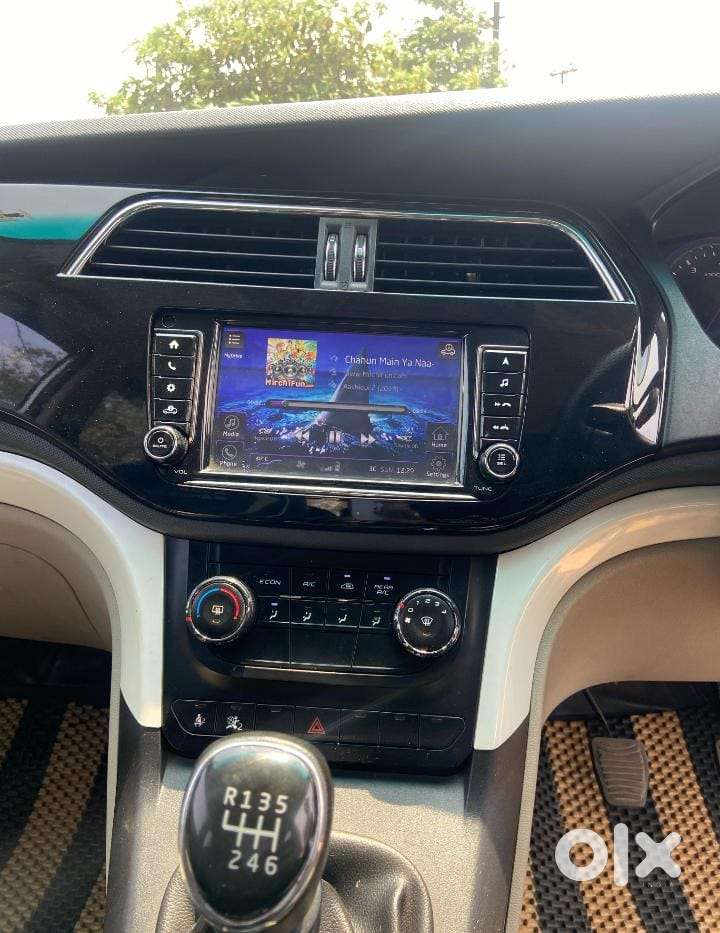 Mahindra Marazzo M6 8str, 2018, Diesel