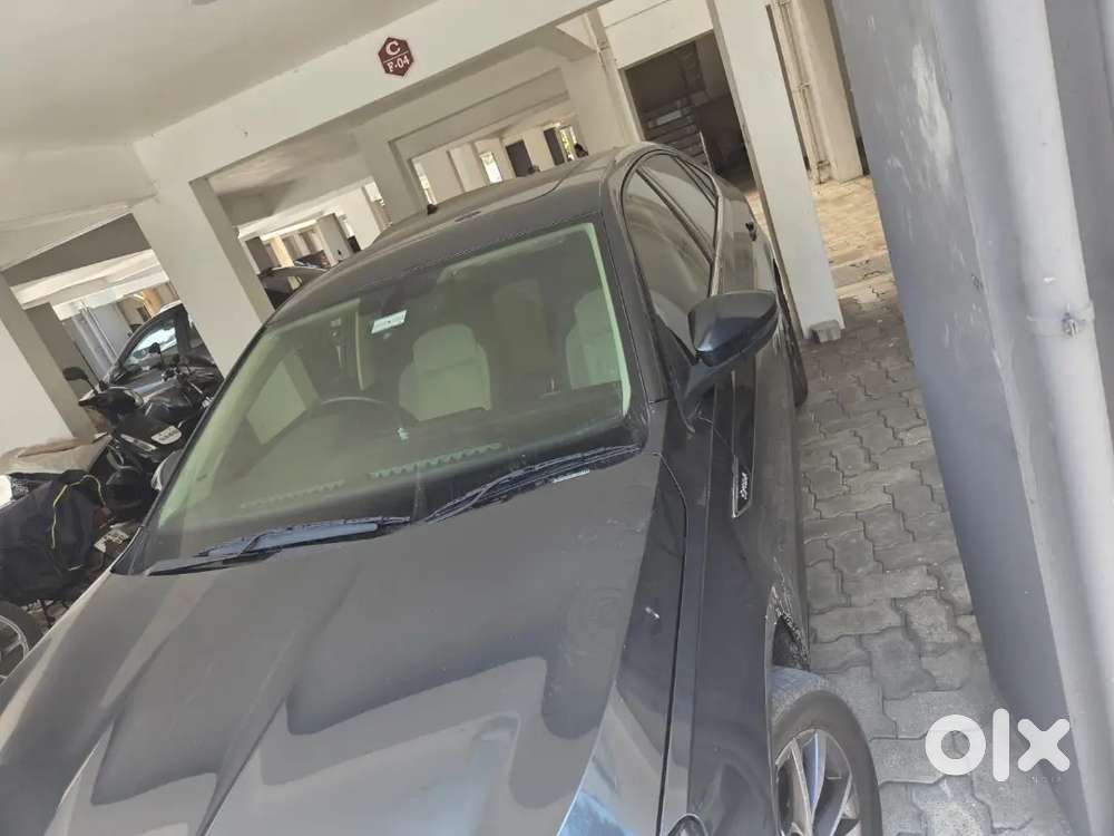 Skoda Slavia 2022 Petrol Well Maintained