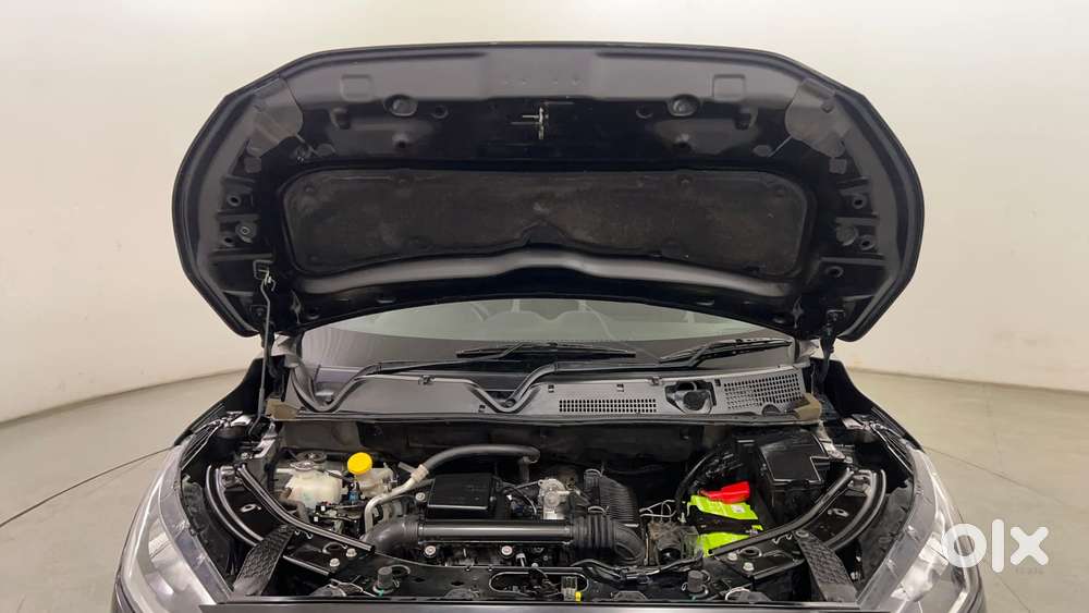 Nissan Magnite 1.0 Xv, 2023, Petrol