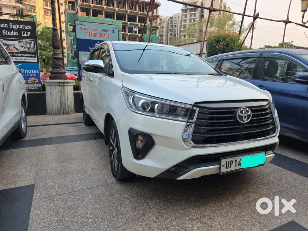 Toyota Innova Crysta 2022 Diesel 49200 Km Driven