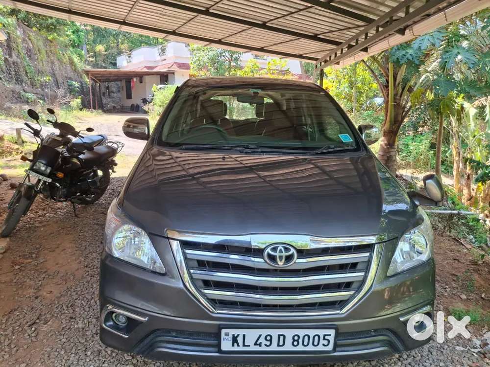 Toyota Innova Diesel 7 2013
