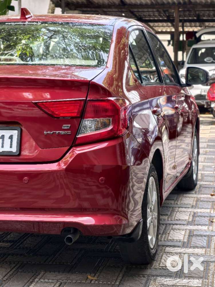 Honda Amaze 2nd Gen Vx, 2020, Petrol