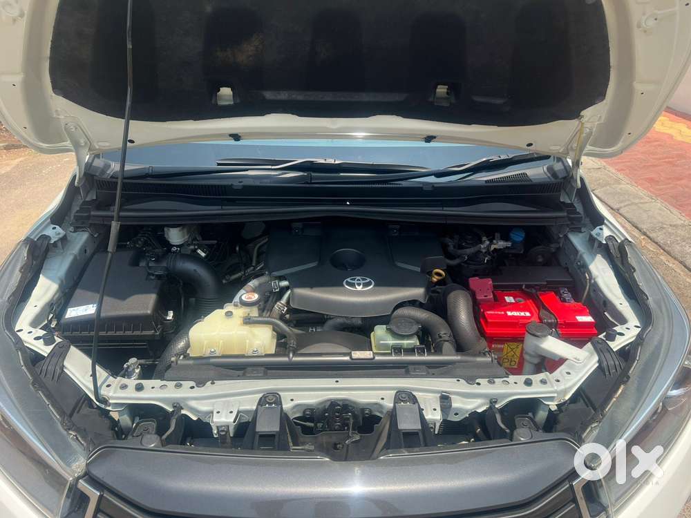 Toyota Innova Crysta