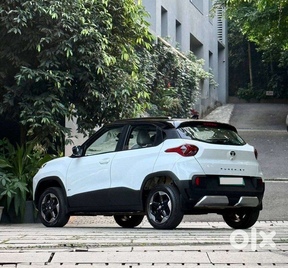 Tata Punch Ev Empowered Plus, 2024, Electric