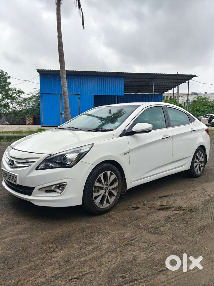 Hyundai Fluidic Verna 1.6 Vtvt Sx, 2015, Cng & Hybrids