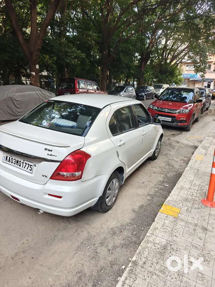 Maruti Suzuki Dzire 2012 Petrol 70000 Km Driven