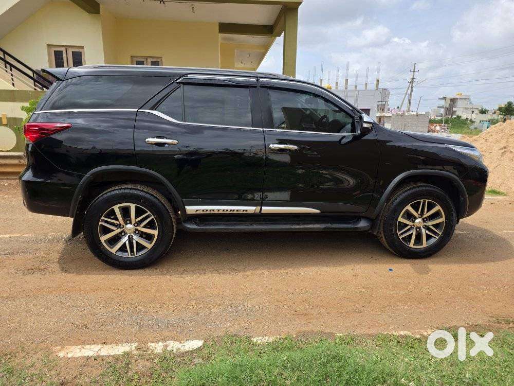 Toyota Fortuner 3.0 4x4 Manual, 2017, Diesel