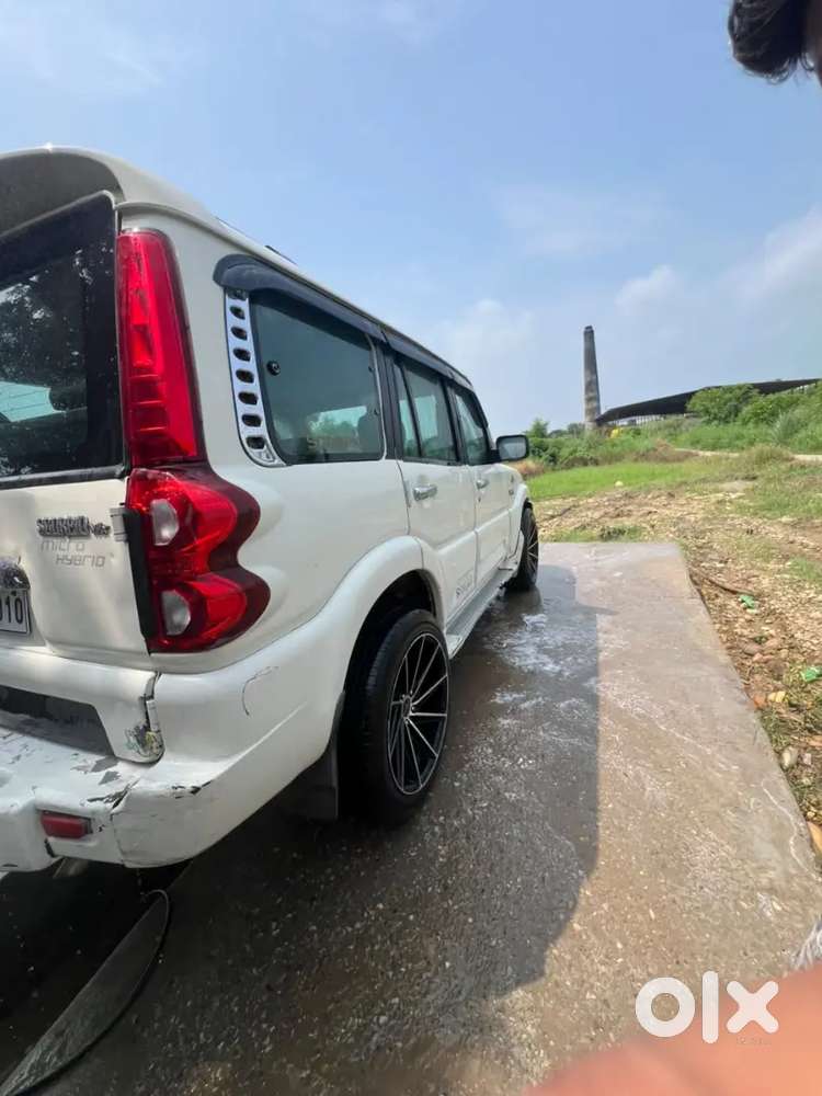 Mahindra Scorpio Classic 2009
