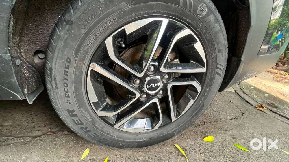 Kia Carence For Sale - Excellent Condition