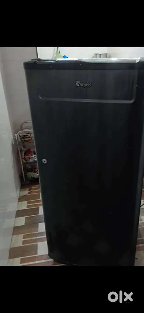 Whirlpool single door running condition